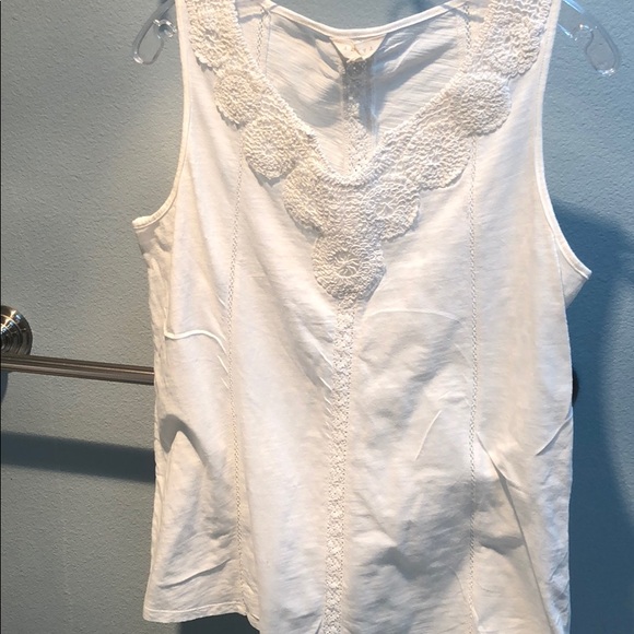 ADIVA white embroidered cotton tank size L - Picture 1 of 8